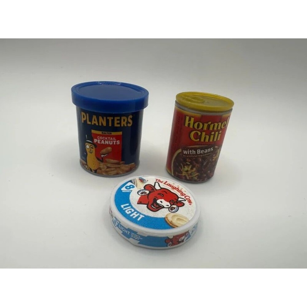 Miniverse Chili, Peanuts & Cheese